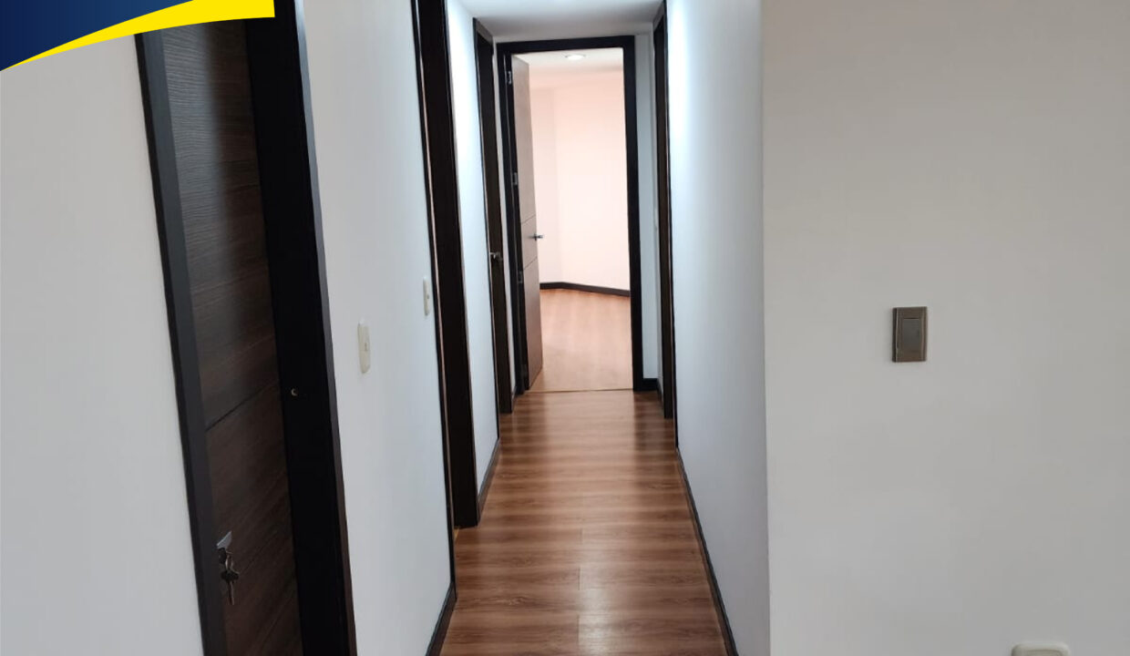 APARTAMENTO EN VENTA EDF LLANO GRANDE BARRIO LAS MARGARITAS Apto 202 29 09 2024-03