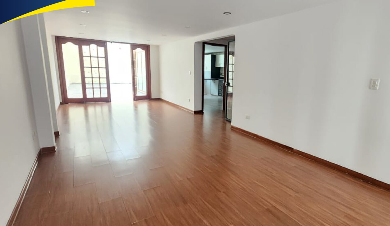 CASA EN ARRIENDO BARRIO CAPUSIGRA, VIA PRINCIPAL PANAMERICANA 11 09 2024-01