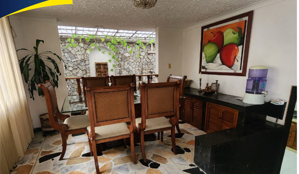 🏡 CASA ESQUINERA EN VENTA – MARILUZ II ETAPA 🎯-07