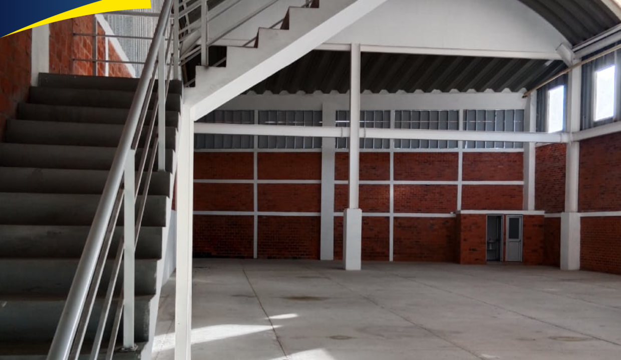 🏭 BODEGA EN ARRIENDO – VÍA PRINCIPAL KM 15 VÍA A BUESACO-02