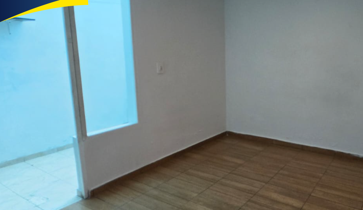 🏡 CASA ESQUINERA EN VENTA – LA CASTELLANA ✨-03