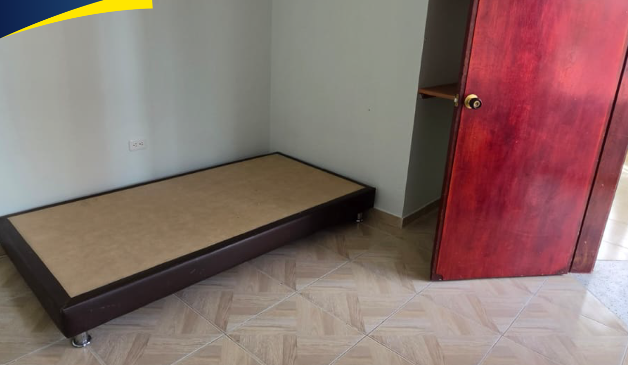 🏡 CASA ESQUINERA EN VENTA – LA CASTELLANA ✨-04