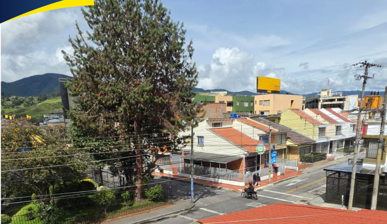 🏡 CASA ESQUINERA EN VENTA – LA CASTELLANA ✨-06