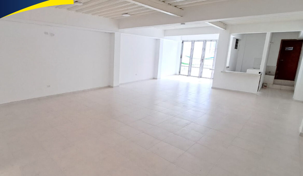 🏢 LOCAL EN ARRIENDO – AV. BOYACÁ-02